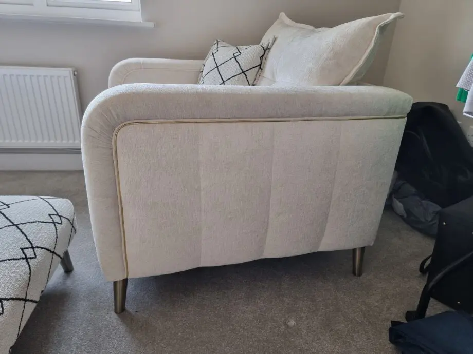 Oak Furnitureland Single Cream Chair