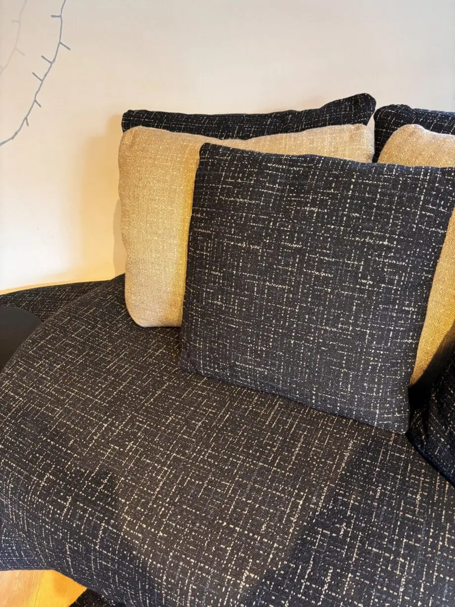 Roche Bobois Luxury Designer Grey Speck 4 Seater with Footstool