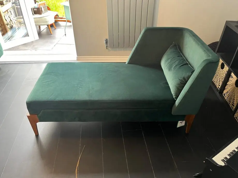 Made Green Chaise Longue