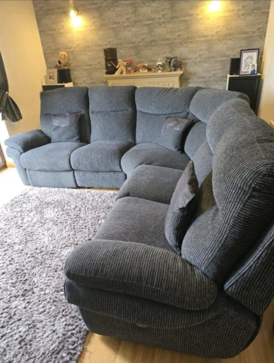 La-Z-Boy Charcoal Power Recliner