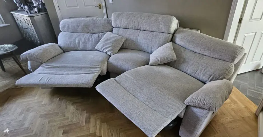 SCS Sofa · Living Cloud Fabric 4 Seater Curved · Double Power Recliner