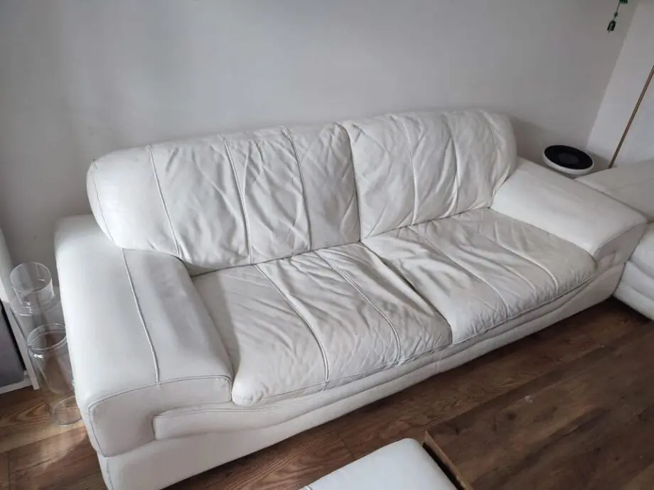 DFS White Leather 2 and 3 Seater Sofa set