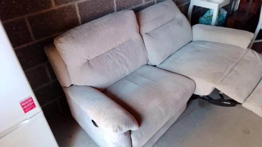 3 Seater Power Reclining sofa RRP £1383.00