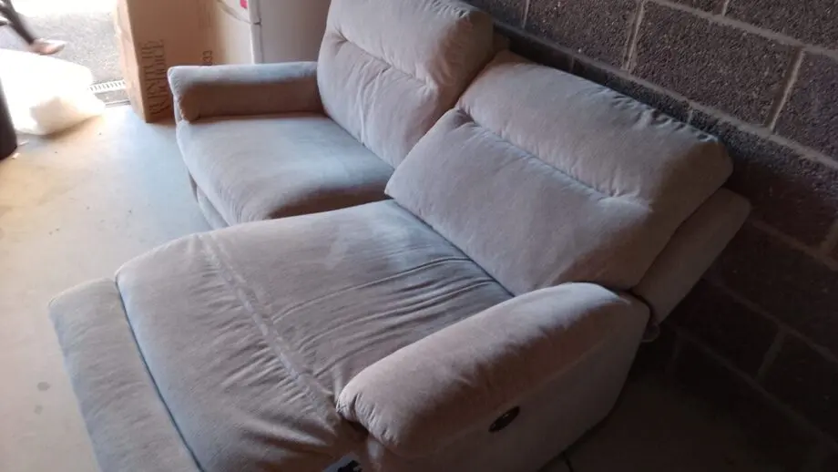 3 Seater Power Reclining sofa RRP £1383.00
