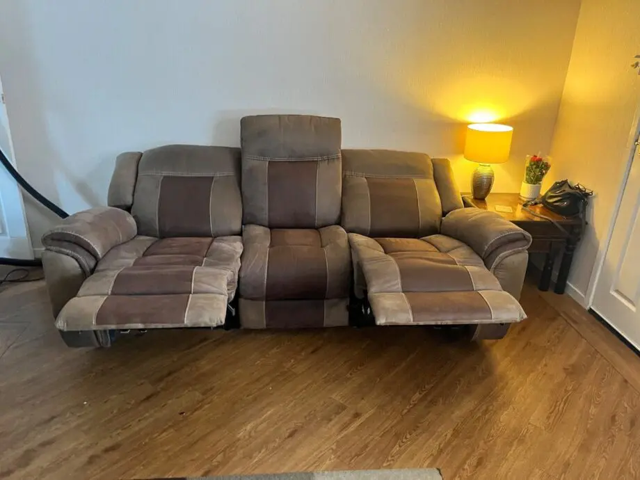 ScS x2 Brown 3 Seater Recliners