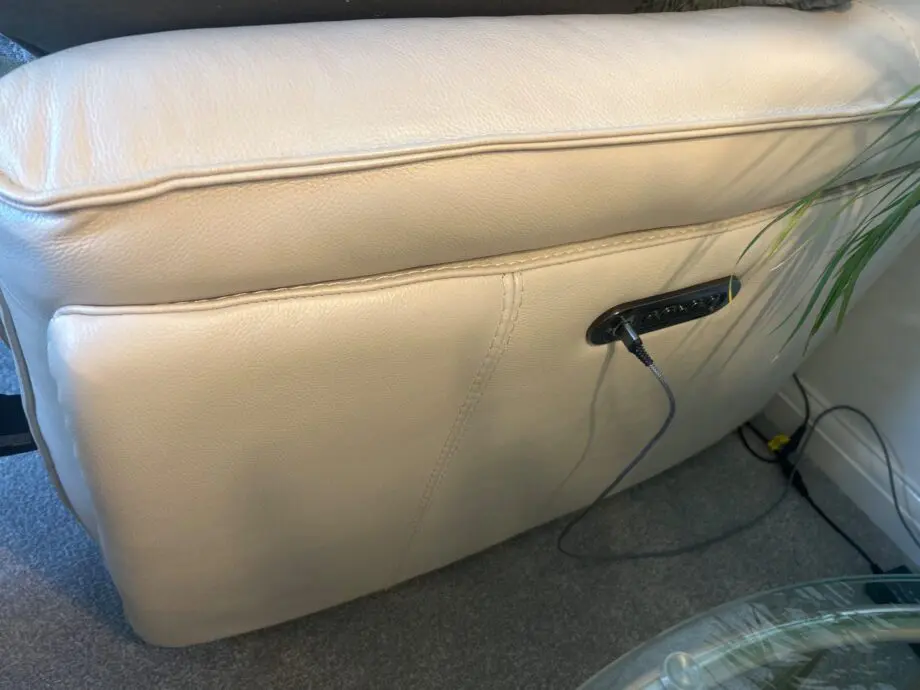 DFS Ivory 2 & 3 Seater Power Recliners