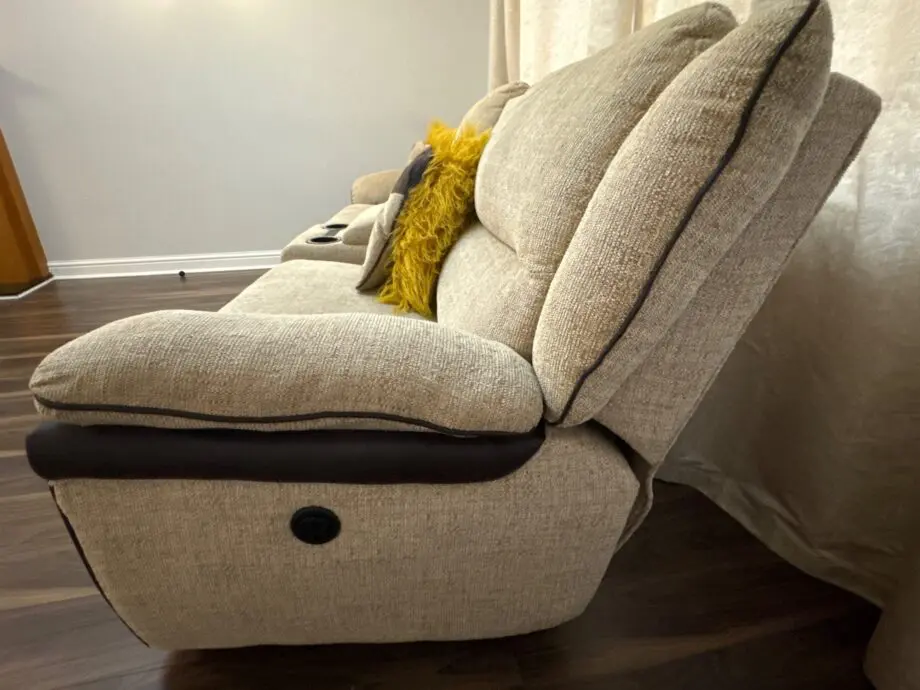 ScS Beige 3 Seater Electric Recliner