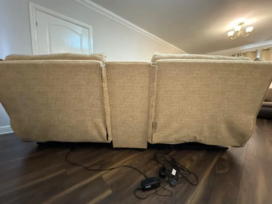 ScS Beige 3 Seater Electric Recliner