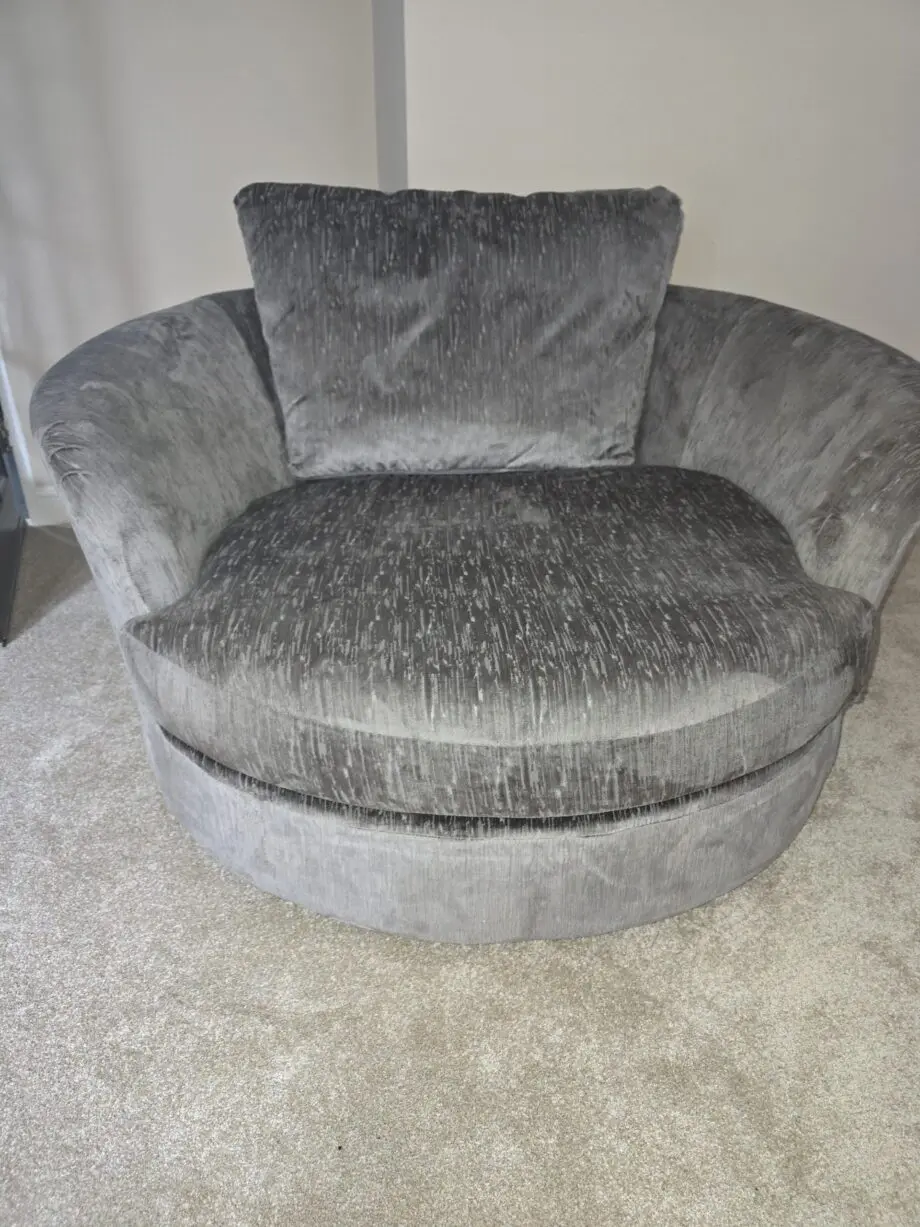Grey 2 seater cuddle chair