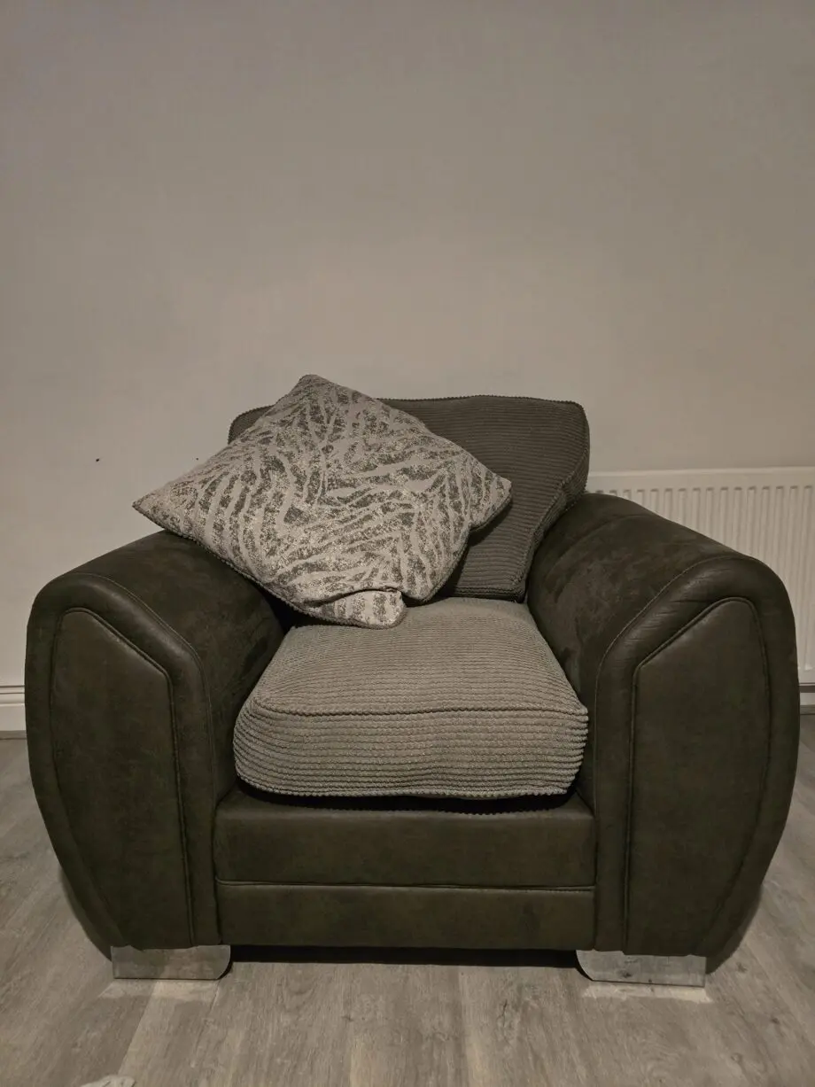 Dfs sofa set