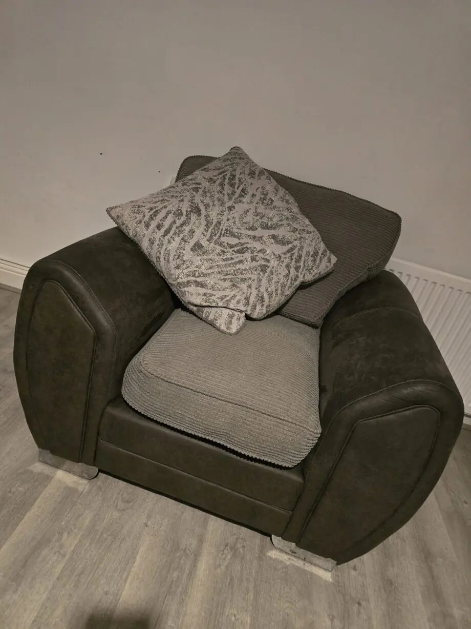 Dfs sofa set