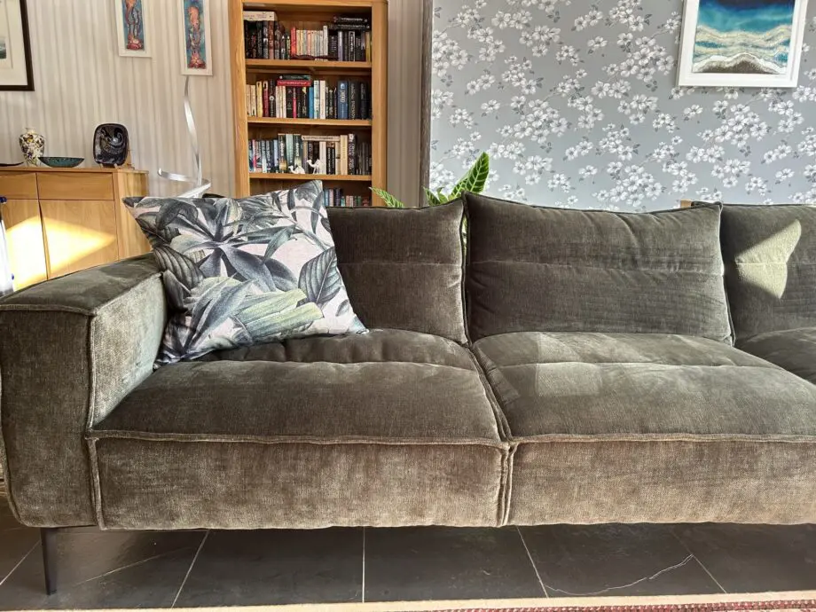 Alexander & James LHF dark green chaise sofa