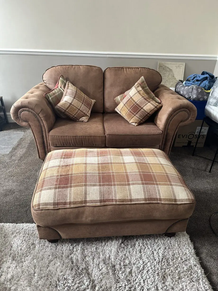 Beautiful SCS country heritage sofa with matching foot stool