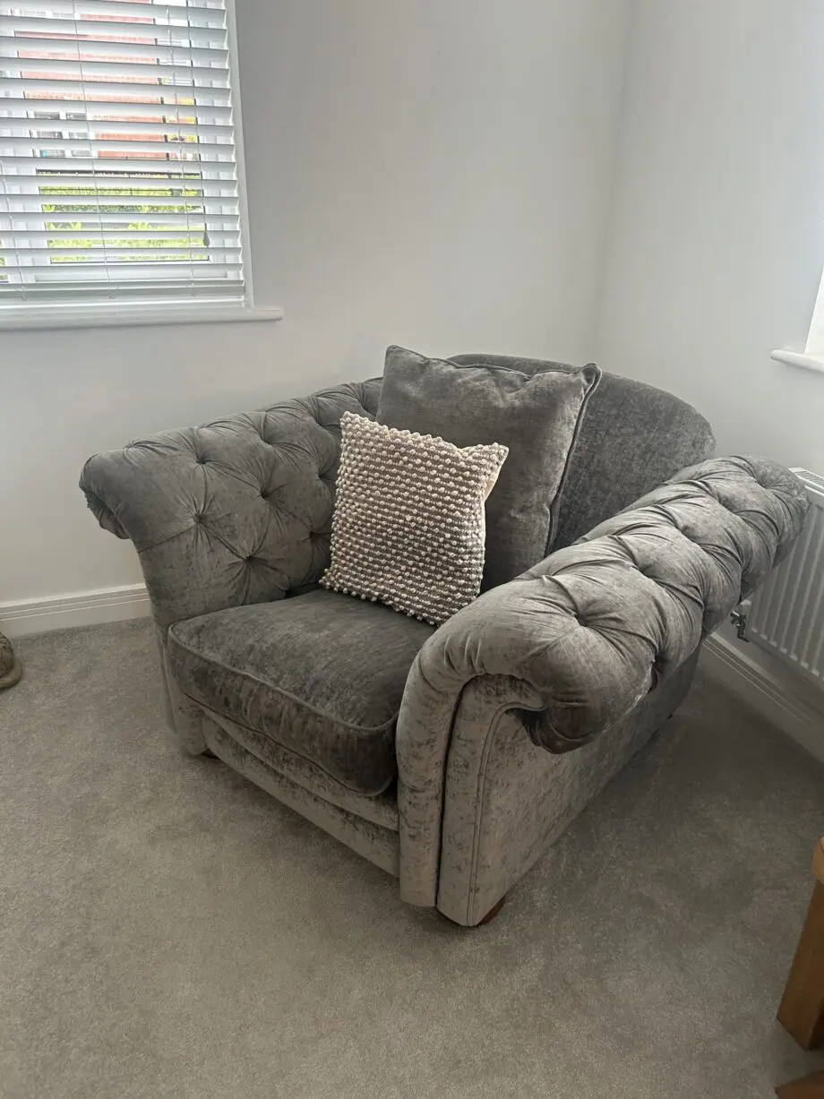Grey DFS Country living 3 peice sofa
