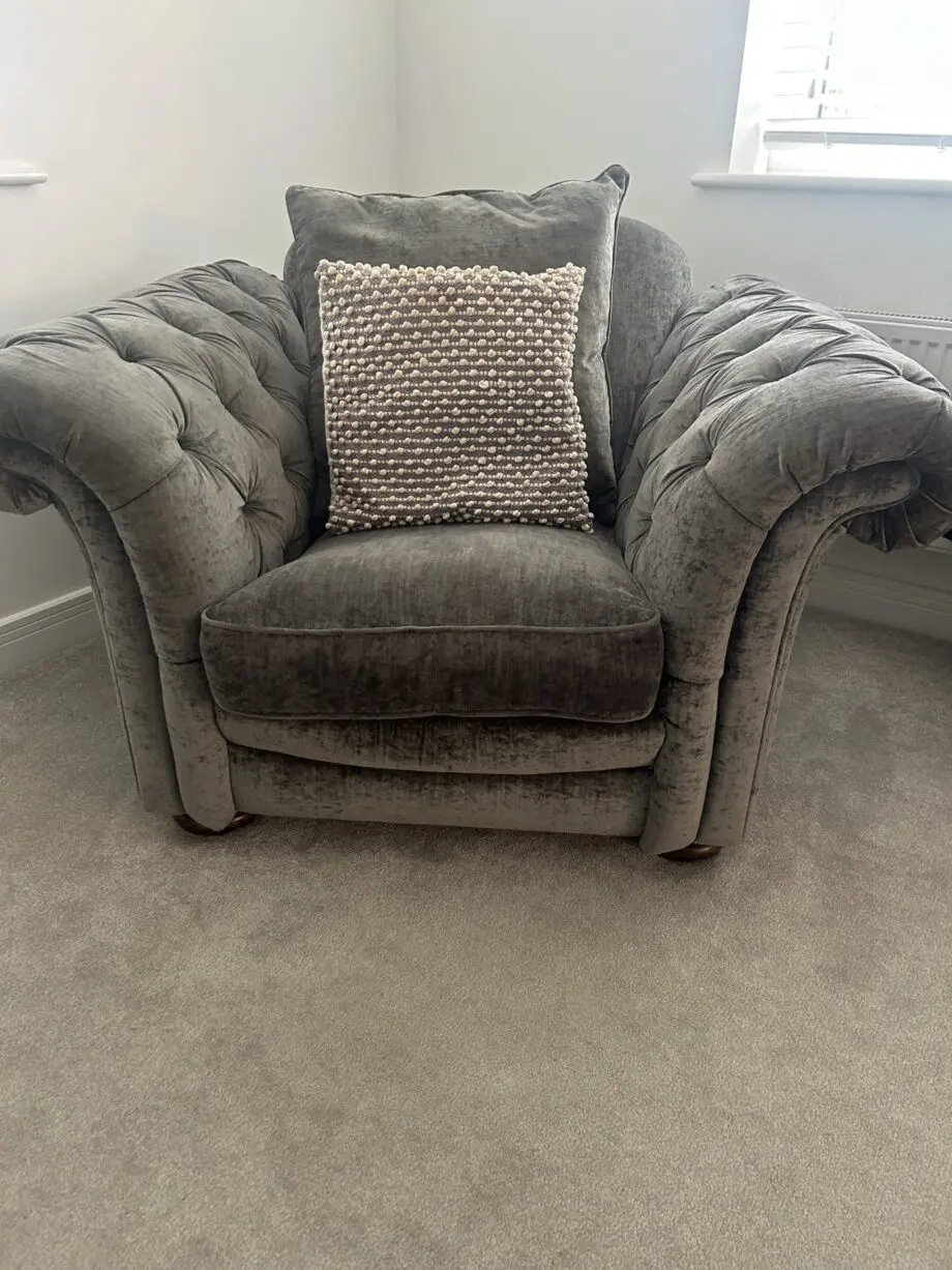 Grey DFS Country living 3 peice sofa
