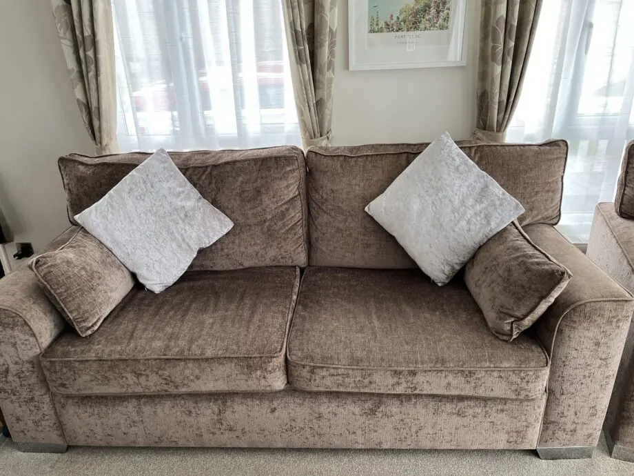 Delta Sofa bed and two chairs