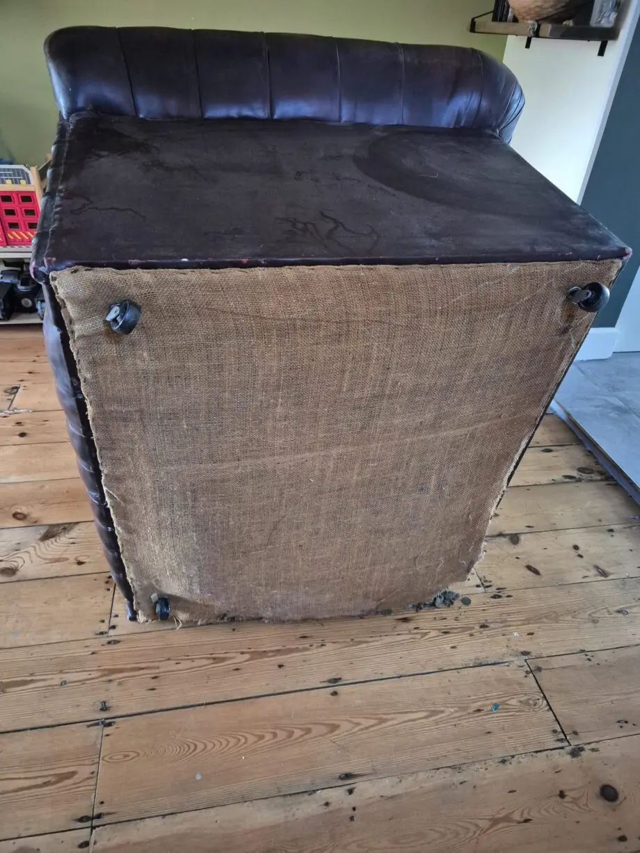 Chesterfield armchair - leather.