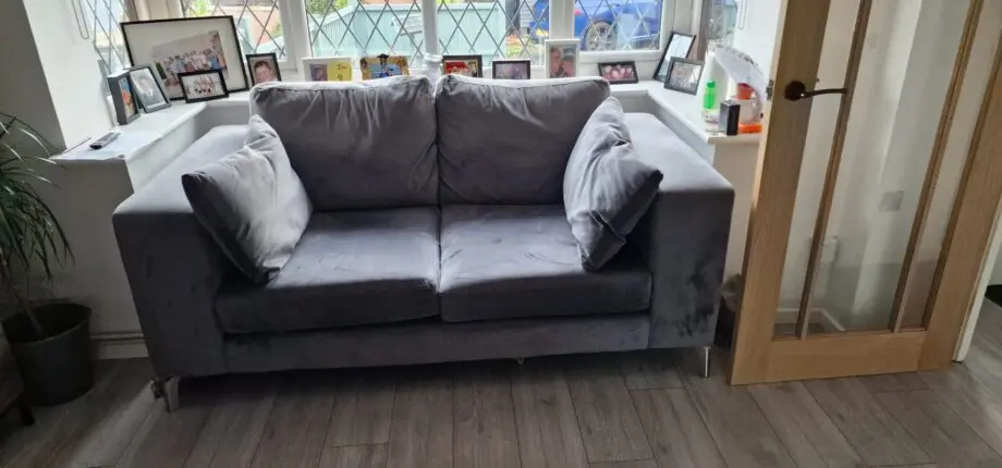 3 seater + 2 seater + foot rest