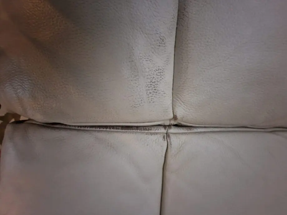 2 x 3 seater leather sofas with electric recliners Woodford Halse, Northants