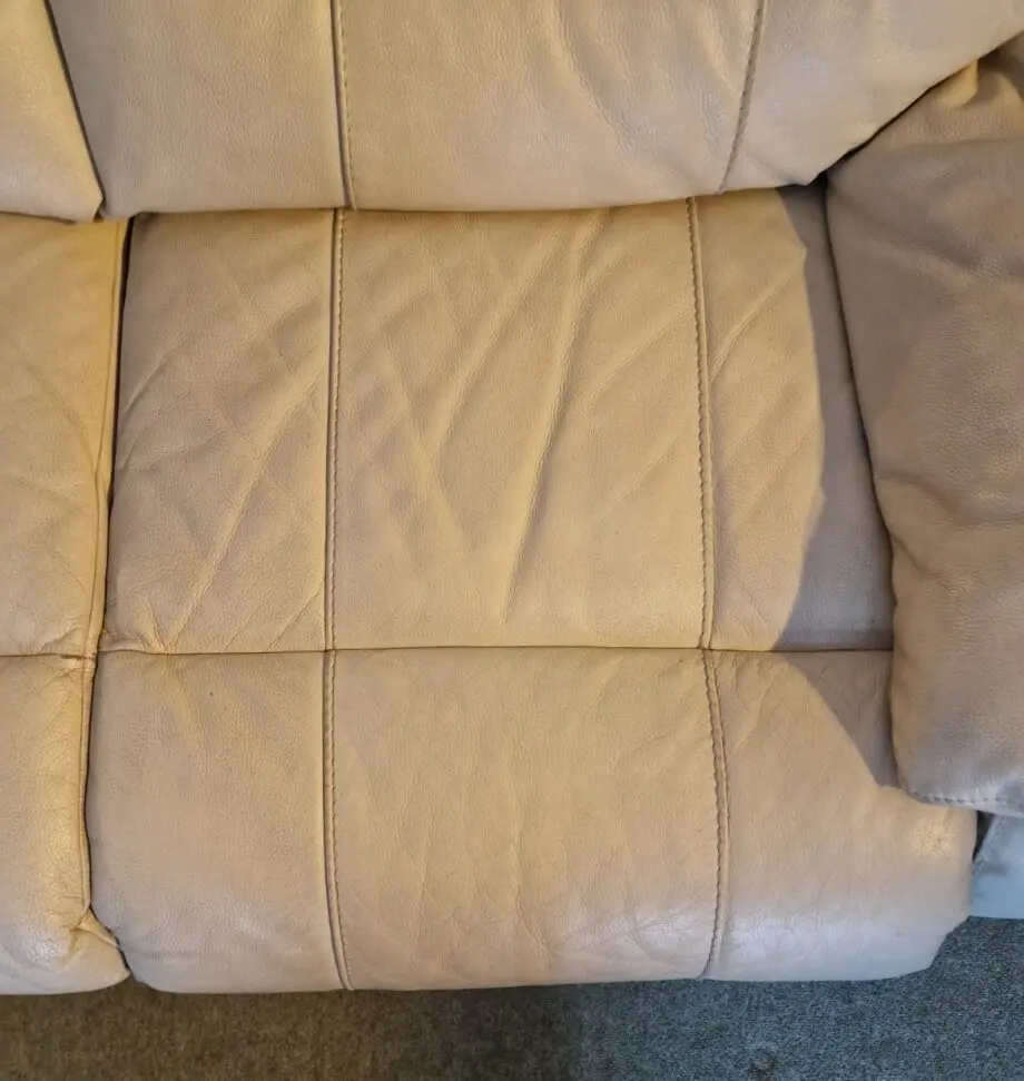 2 x 3 seater leather sofas with electric recliners Woodford Halse, Northants