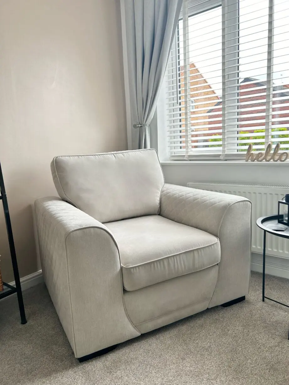 DFS Orka Arm Chair Stone / Beige