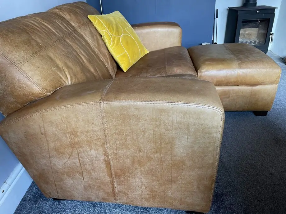 TAN LEATHER SOFA SET SCS