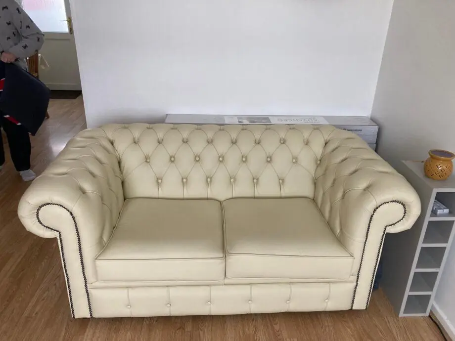 Cream Leather Designer sofa4u chesterfield sofa + chair+ footstool