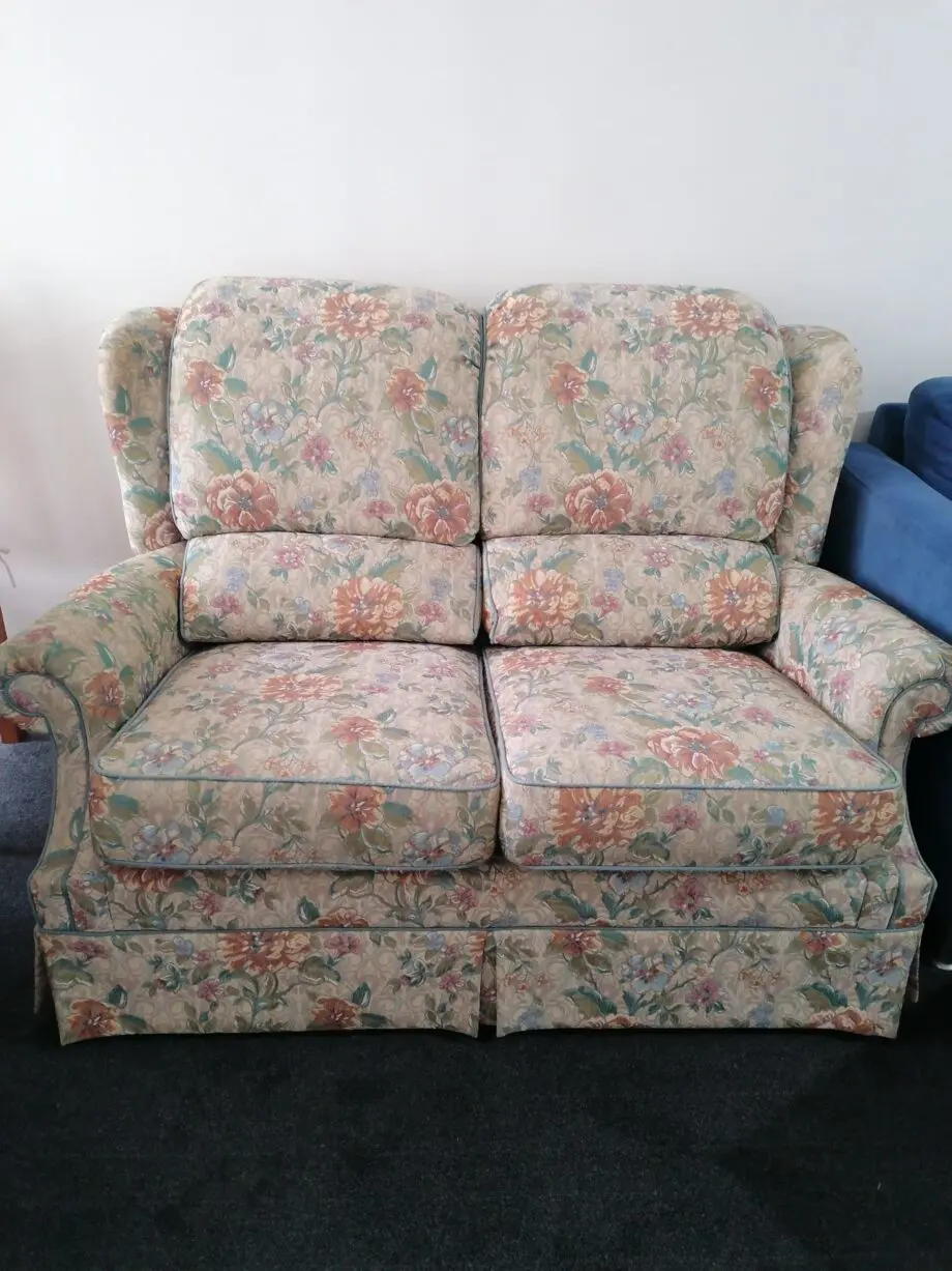 G plan 2 seat sofa
