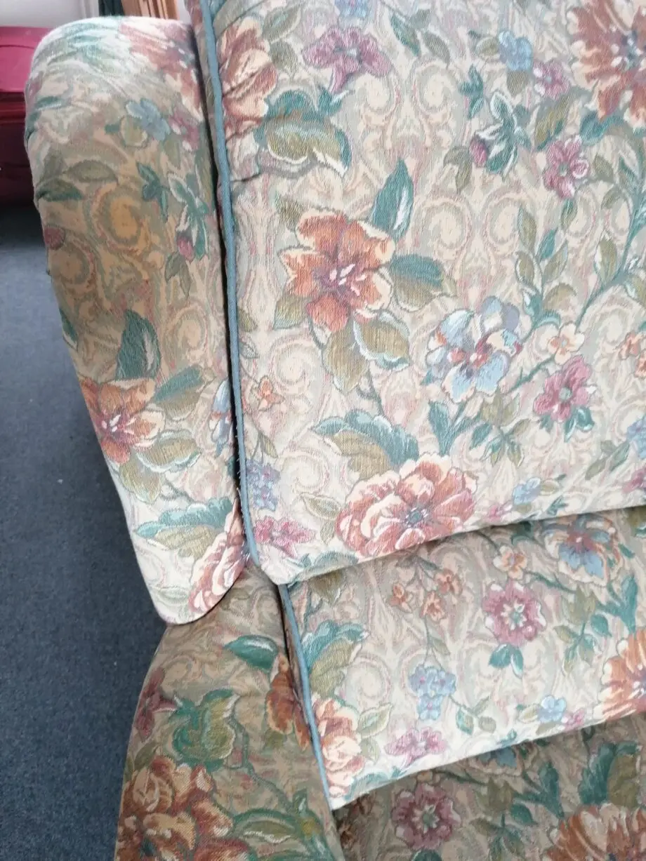 G plan 2 seat sofa