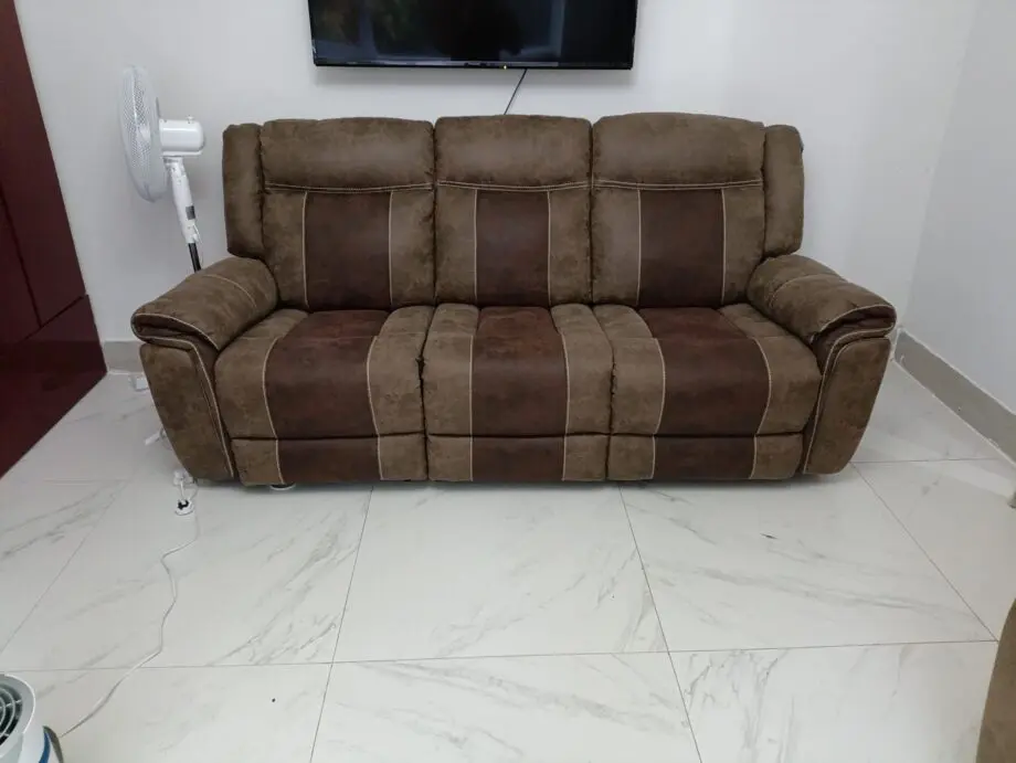 Barkley recliner sofas ,smoke free home