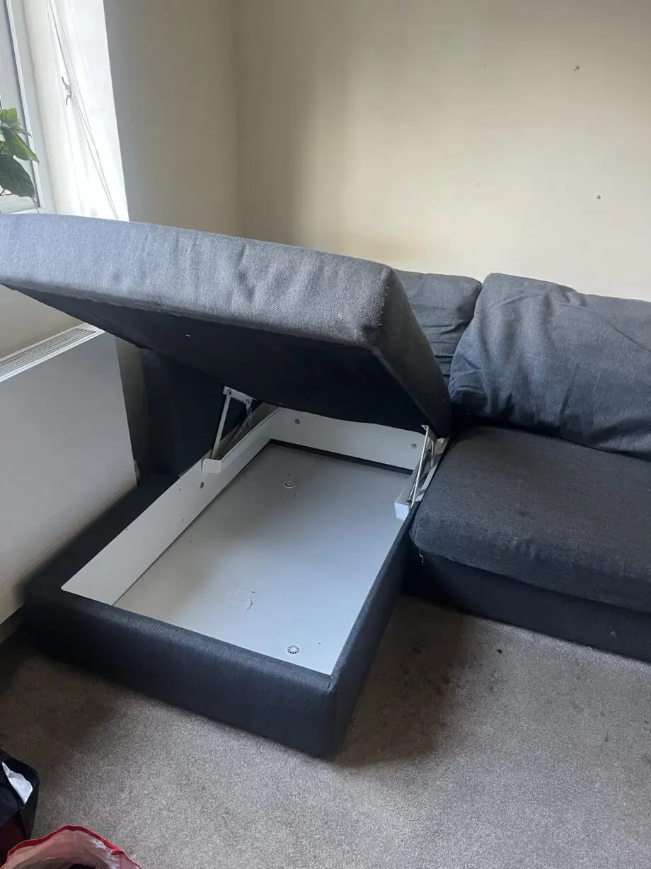 Sofa with pull out double bed.