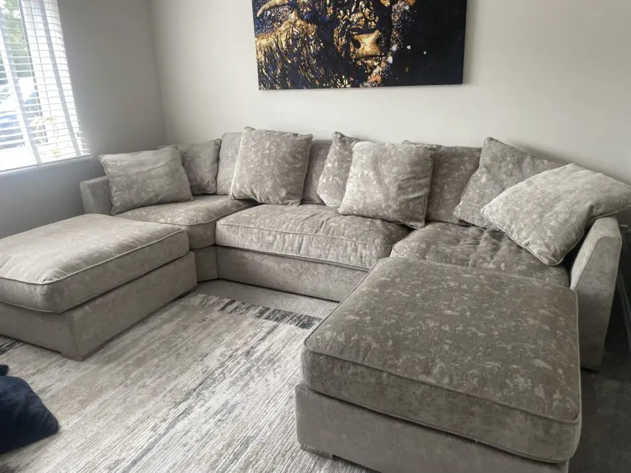 Bishop Luxe Chenille U-Shape Corner Sofa - Silver Fox v2 Sofa club