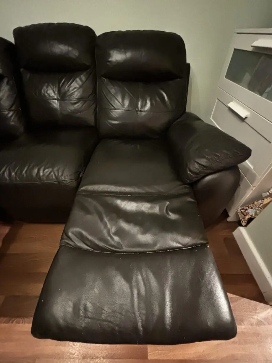 Dark brown 2 piece recliner sofa suite