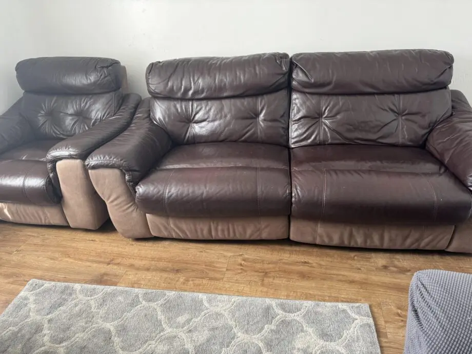 Dfs Brand Power Recliner Leather Sofa