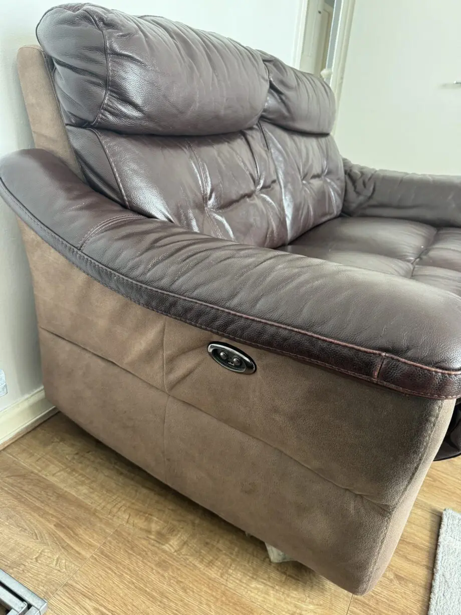 Dfs Brand Power Recliner Leather Sofa