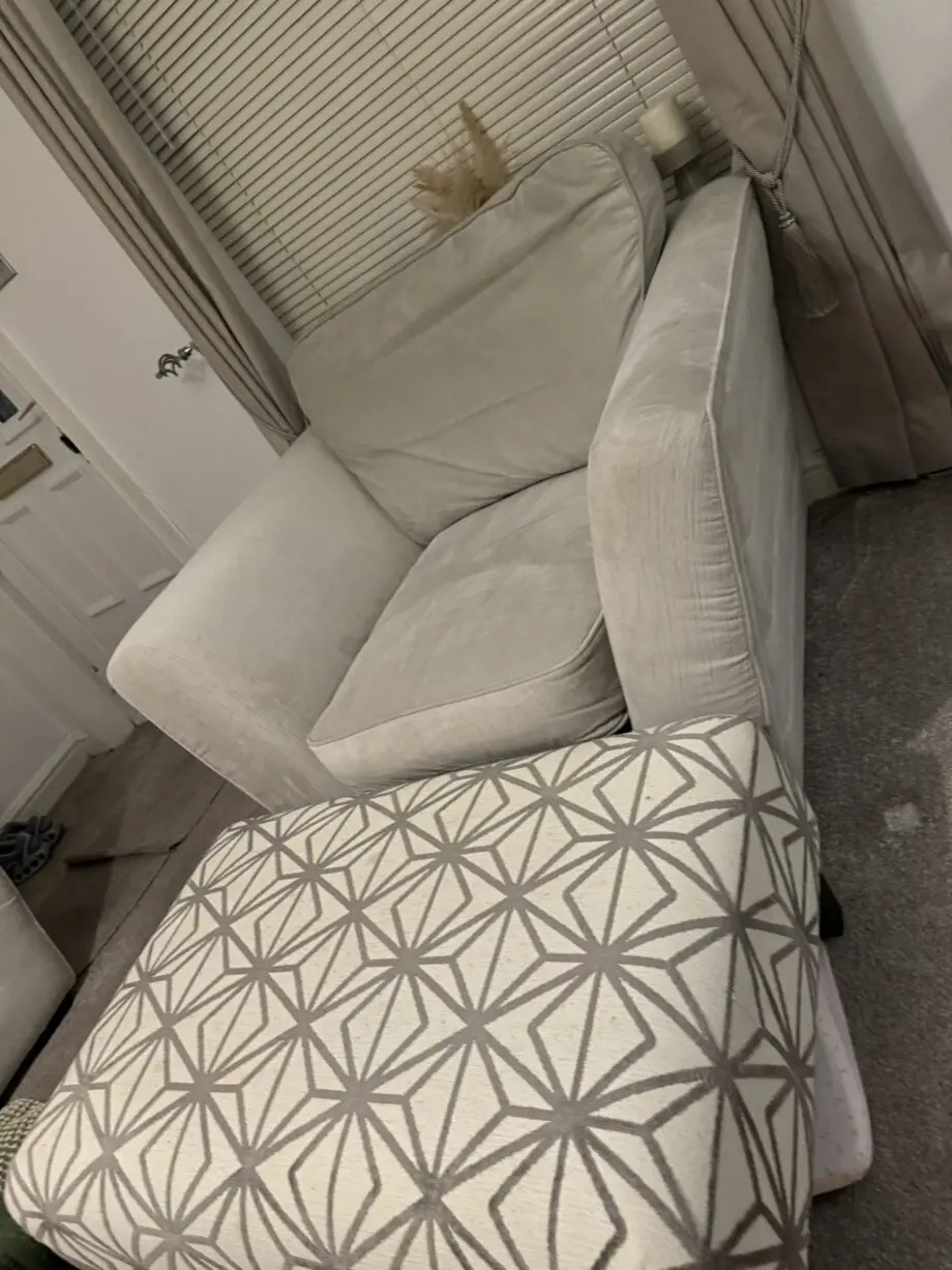 DFS Renae Sofa Set
