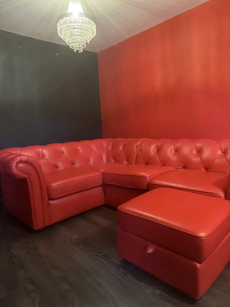 Real Italian leather Sofa