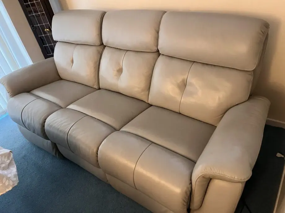 Leather 3 seat electric recliner couch