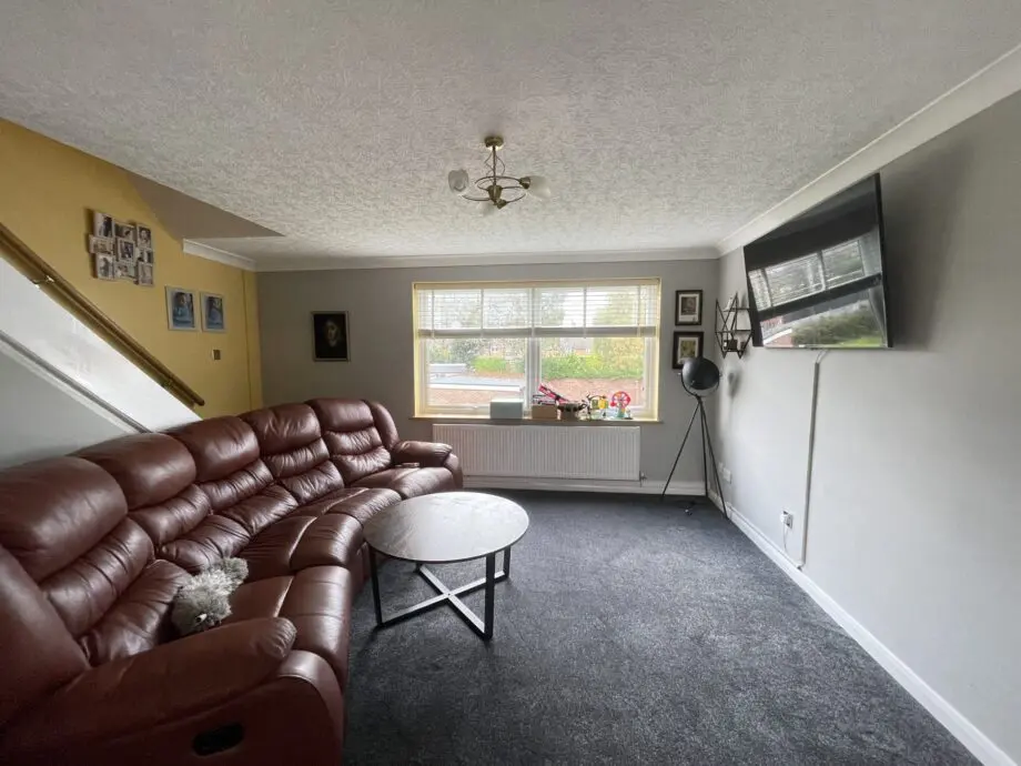 Fully Leather Reclining Sofa