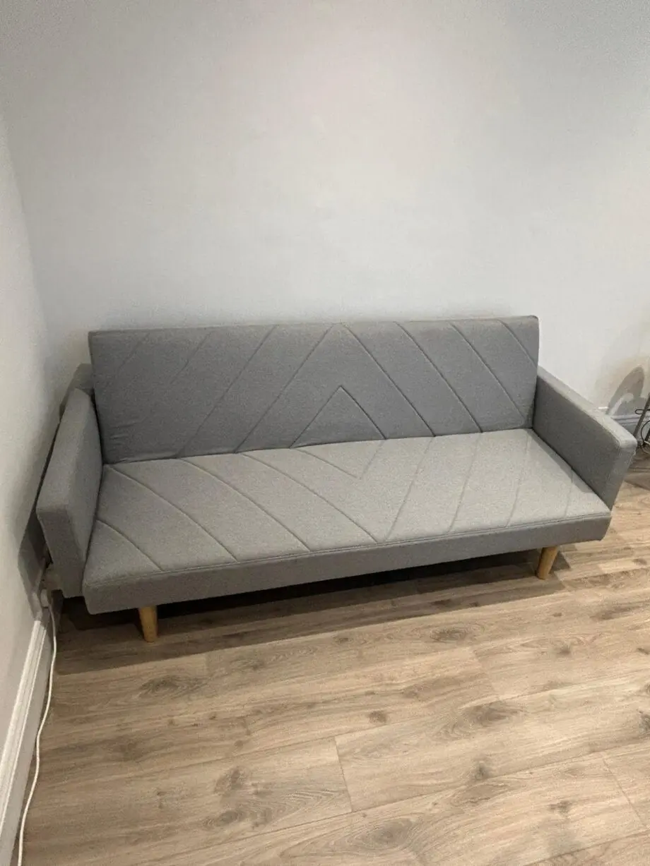 Home Detail (Amazon) - 3 Seater Sofa Bed Fabric Chevron Design Wooden Leg Frame Sofabed Clic-Clac (Light Grey)