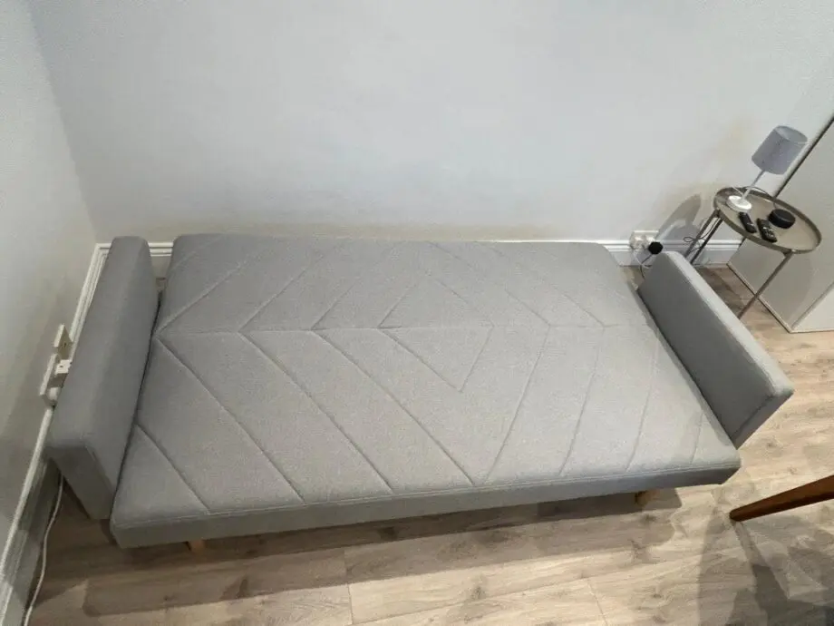 Home Detail (Amazon) - 3 Seater Sofa Bed Fabric Chevron Design Wooden Leg Frame Sofabed Clic-Clac (Light Grey)