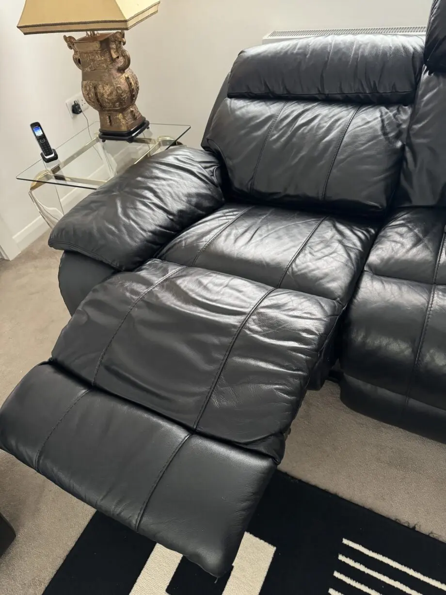Sofa Set of two Electric leather recliners 3 seater & 2 seater