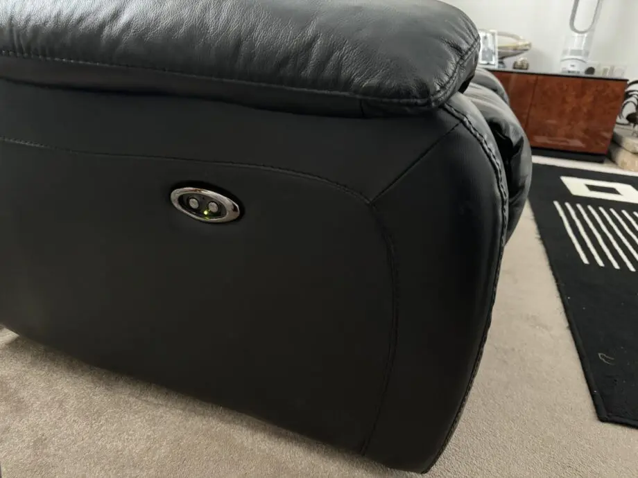 Sofa Set of two Electric leather recliners 3 seater & 2 seater