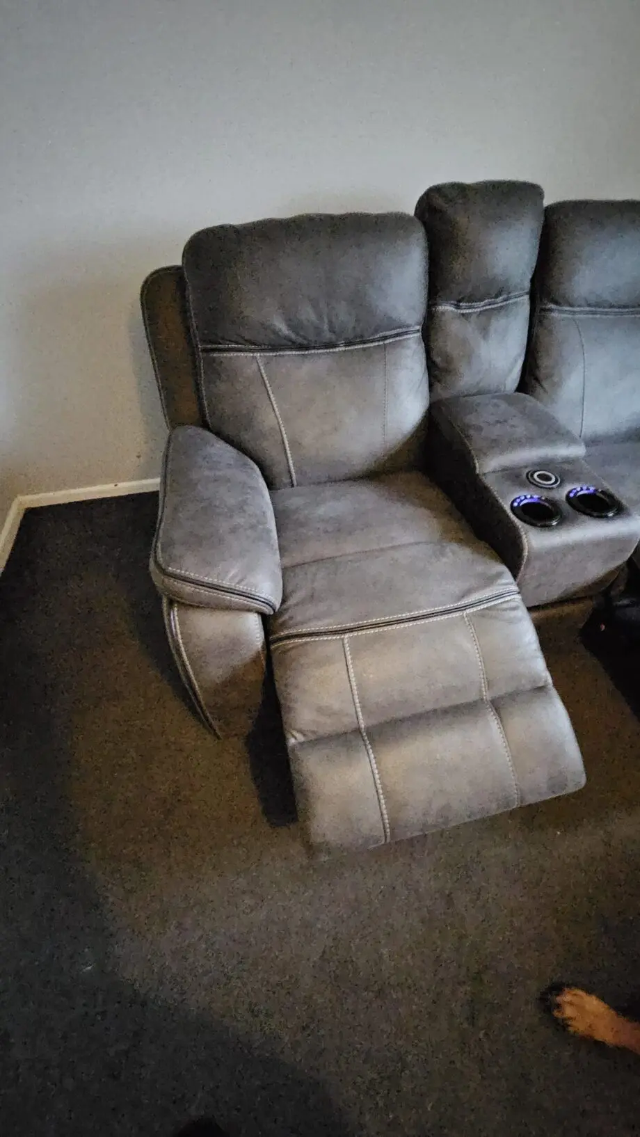 Vinson 2 seater smart power recliner - EIG 001 colour is graphite.