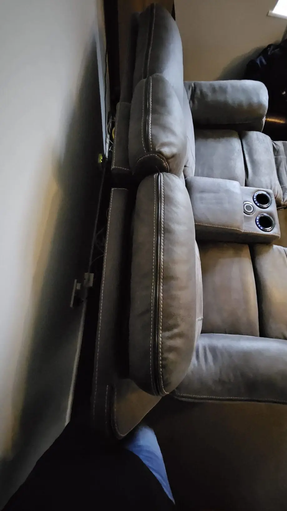Vinson 2 seater smart power recliner - EIG 001 colour is graphite.