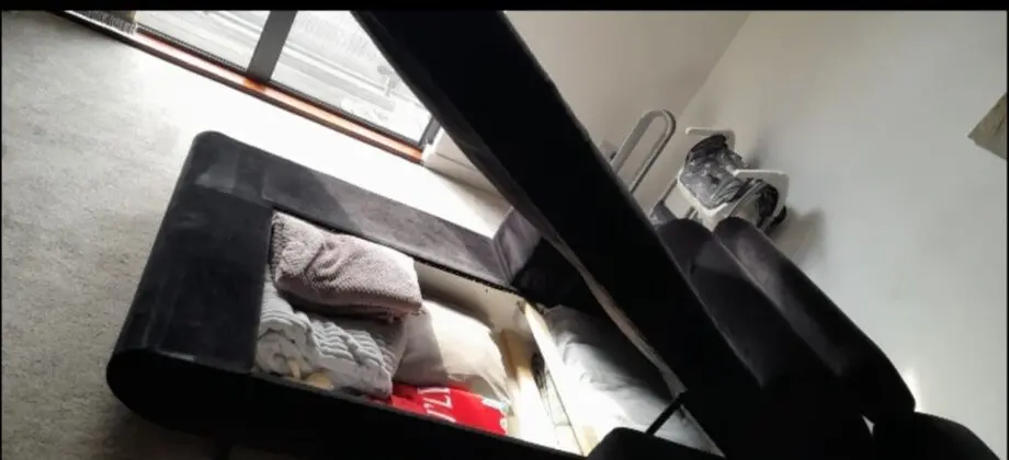Corner sofa