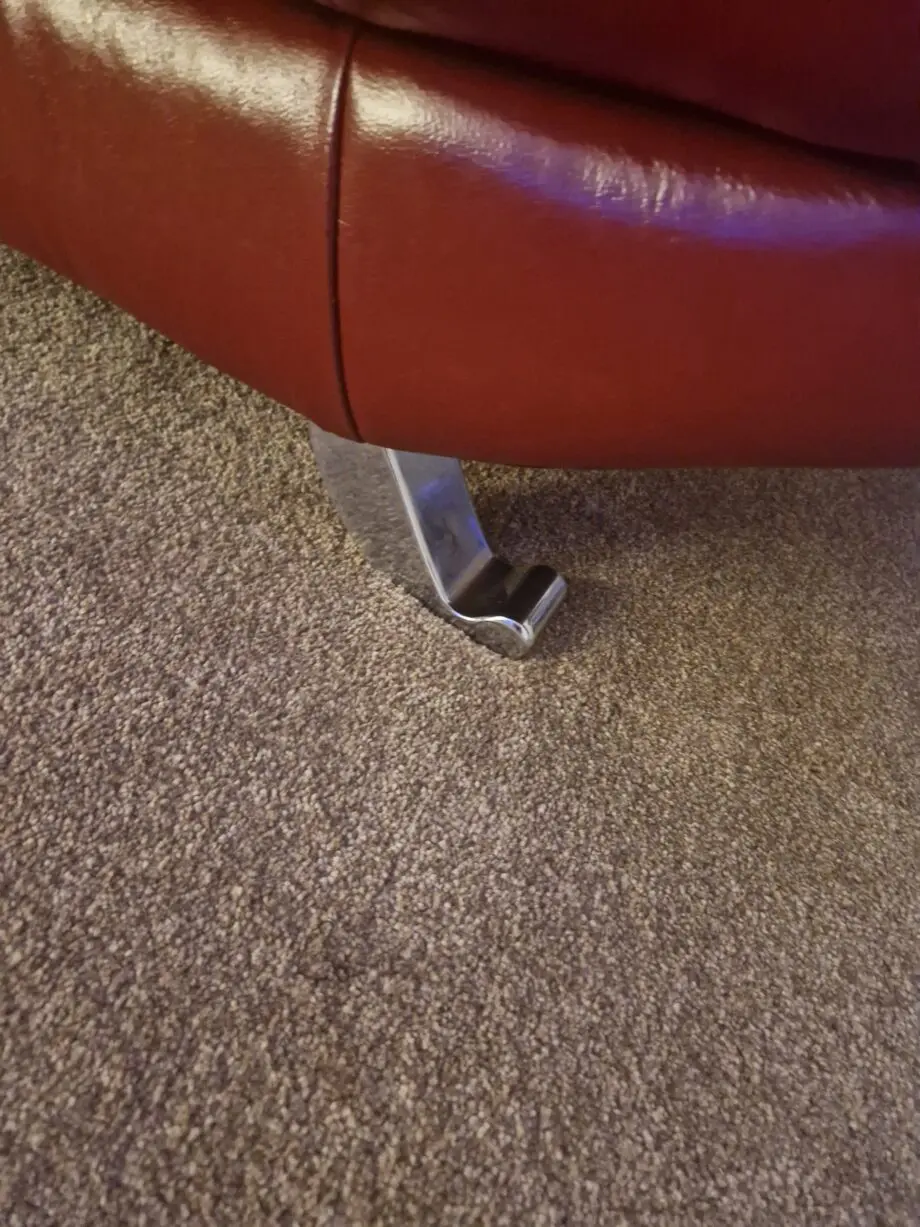 Wine 2 and 3 seater sofas