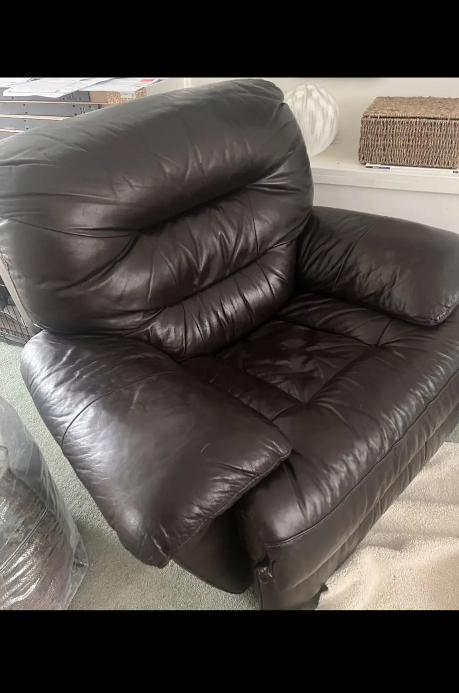 Electric recliner 3 seater + electric recliner arm chair