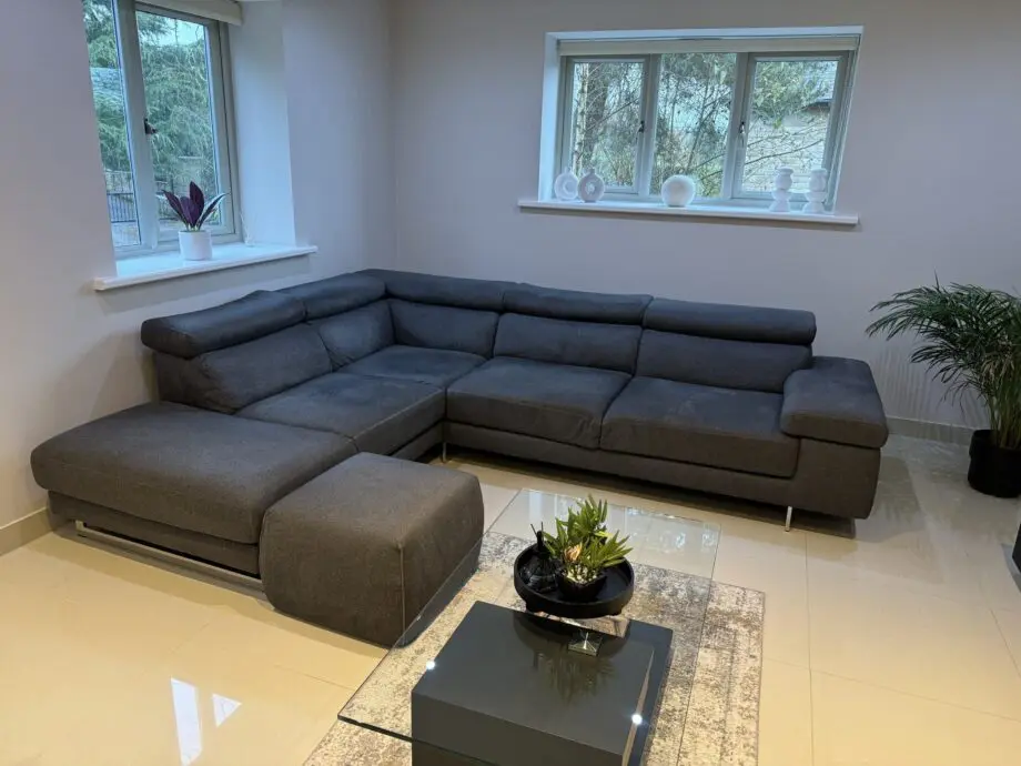 Natuzzi silcano corner sofa.