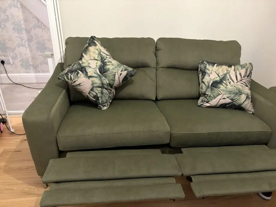 Paradiso 2 seater green electric power recliner sofa